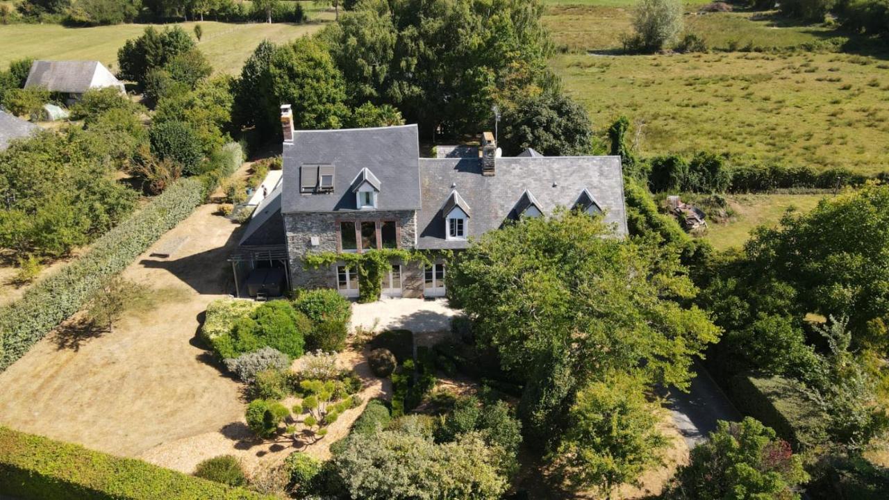 Gite De Charme "La Maison Saint-Leonard" Avec Piscine, Spa, Vue Sur Le Mont Saint-Michel Vains Exterior photo